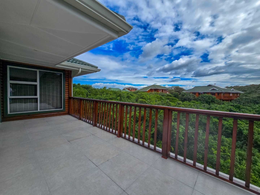 6 Bedroom Property for Sale in Nature On Sea Western Cape